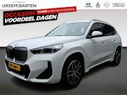 BMW iX1 - eDrive20 67 kWh | M-Pakket | Stoelverwarming | Carplay/Andro