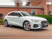 Audi A3 - 45 TFSI e S Edition Competition 245 PK Matrix LED Adaptive R
