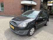 Ford Fiesta - 1.3-8V Champion / 5 deurs / airco / bj.2006 / kleur: zwart /