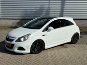 Opel Corsa - 1.6-16V Turbo OPC