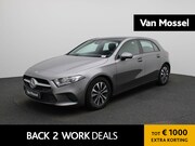 Mercedes-Benz A-klasse - 180 | Panoramadak | Achteruitrijcamera | Stoelverwarming | P
