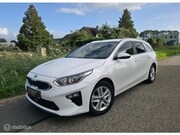 Kia Ceed - Sportswagon 1.0 T-GDi / Trekh. / Navi / Half leder