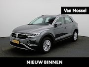 Volkswagen T-Roc - 1.5 TSI Life Edition | AUTOMAAT | STOELVERWARMING | APPLE CA