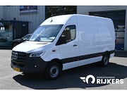 Mercedes-Benz Sprinter - 317 CDI L2H2 Pro LED, Geveerde stoel, Navigatie met camera