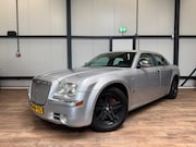 Chrysler 300C - 2.7 V6 executive automaat / in nette staat