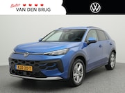 Volkswagen T-Roc - 1.5 116 PK eTsi Life First Edition | Trekhaak | Achteruitrij
