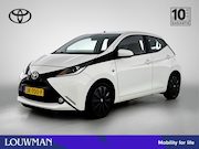 Toyota Aygo - 1.0 VVT-i x-play | Navigatie | Airco | Achteruitrijcamera | 
