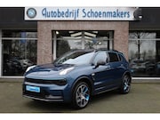 Lynk & Co 01 - 1.5 MY23! 6.6 Kwh LADEN ZWARTE-HEMEL ROLHOES MY23 360-CAMERA