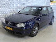 Volkswagen Golf - 1.6 Trendline in prima staat 180.000km (2000)