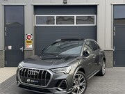 Audi Q3 - 35 TFSI 150PK 3xS-Line Pano Sfeer Trekhaak