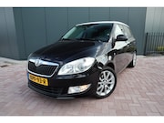 Skoda Fabia - 1.2 TSI Ambition Automaat Schuifdak Sportstoelen Stoelverwar