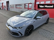 Volkswagen Golf - 1.5 eTSI R-Line | 150 PK | Automaat | Panorama Schuif/Kantel