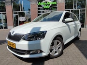 Skoda Fabia - 1.0 Ambition Parkeersensoren - LMV - Apple Carplay/Android A