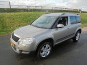 Skoda Yeti - Yeti 1.2 TSI Tour airco ecc lmv trekhaak EXPORT PRIJS