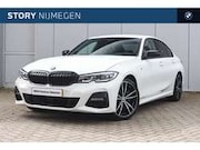 BMW 3-serie - 3 Serie 330i xDrive Executive M Sport Automaat / T