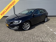 Volvo V60 - 1.5 T3 Momentum, Automaat, Navigatie, nwe Distributie, extra
