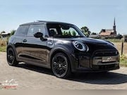 MINI Cooper S - MINI Yours 33 kWh|Dealer ond.|NL Auto|H/K|Pano.|€1