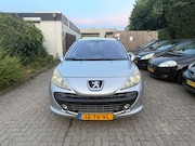 Peugeot 207 - 1.6-16V XS Pack