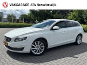 Volvo V60 - 2.0 T3 Nordic+ | Cruise control | Climate control | Stoel ve