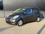 Toyota Yaris - 1.0 VVTi Acces / Airco / Trekhaak / Rijklaar
