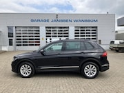 Volkswagen Tiguan - 1.5 TSI LIFE 150PK BUSINESS NAV / ADAP