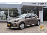 Toyota Yaris - 1.5 Hybrid AD-CRUISE APPLE/ANDROID CLIMA CAMERA BLUETOOTH DA