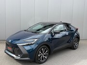 Toyota C-HR - 1.8 Hybrid 140PK First Edition Bi-Tone/Winter-pack/Gr.-navig