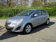 Opel Corsa - 1.4-16V Design Edition Volautomaat, incl. onderh. + nwe APK,
