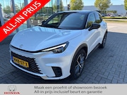 Lexus LBX - 1.5 Emotion CVT | Navi | P.cam | Pdc | Two Tone