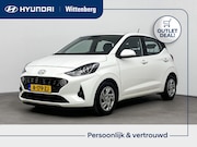 Hyundai i10 - 1.0 Premium | ACTIE!! | Unieke km-stand! | Navigatie | Camer