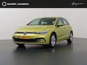 Volkswagen Golf - 1.0 eTSI Life | Trekhaak | Navigatie | Cruise Control Adapti
