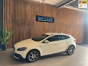 Volvo V40 - Cross Country 1.5 T3 Ocean Race Automaat, Leer, Navi