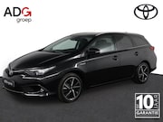Toyota Auris - 1.8 Hybrid Executive | Trekhaak | Parkeersensoren | Stoelver
