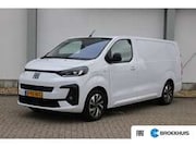 Fiat Scudo - e-Scudo L3 75 kWh | 12V aansluiting in de laadrui
