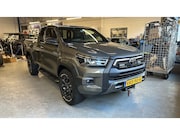 Toyota HiLux - 2.8 D-4D XC Invinc.