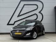 Hyundai i30 - 1.6 GDi GO! 2016 1e Eigenaar|Camera|Cruise|PDC|Navi|Clima|El