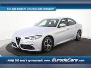 Alfa Romeo Giulia - 2.2 Super Turbo Diesel *1ste eigenaar*Navigatie*Keyless