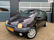 Renault Twingo - 1.2|Airco|Panoramadak|Zeer nette auto!