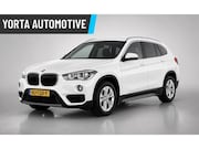 BMW X1 - sDrive20i AUTOMAAT*NL AUTO*AFN. TREKHAAK*DEALERONDERHOUDEN
