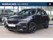 BMW X1 - xDrive20i High Executive M Sport Automaat / Trekhaak / Sport