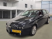 Alfa Romeo 159 - Sportwagon 2.2 JTS Business ( APK KEURING BIJ AFLEVERING! )