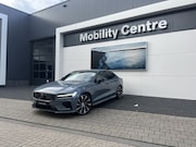 Volvo S60 - Recharge T6 AWD Plus Dark | Harman & Kardon audio | Verwarmd
