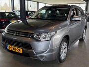 Mitsubishi Outlander - 2.0 PHEV 4WD CVT Intense+ 1e eigenaar