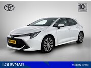 Toyota Corolla - 1.8 Hybrid Dynamic 2e set winterbanden + lichtmetalen velgen