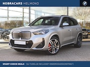 BMW iX1 - eDrive20 M Sport / Trekhaak / Sportstoelen / Adaptieve LED /