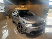 Opel Grandland - 1.2 Turbo Ultimate Navigatie LMV Airco plug in .