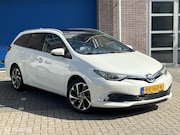 Toyota Auris - 1.8 Hybrid Lease Pro Leder, Panoramadak, Camera, Navi, LED.