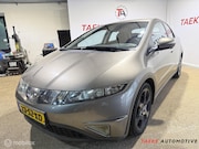 Honda Civic - 1.8 Sport AUT/AIRCO/CRUIS/PSENSOR/APK/NAP/1EIG