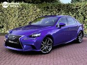Lexus IS-Serie - IS 300h F Sport *Mark Levinson *VOL DEALER ONDERHOUDEN