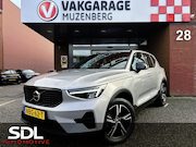 Volvo XC40 - 2.0 B3 PLUS DARK FACELIFT!!!! // HARMAN - KARDON AUDIO // NA